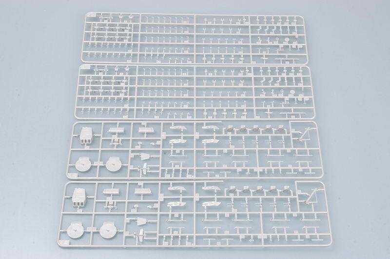 Trumpeter 05734 USS North Carolina BB-55 1/700 – image 4