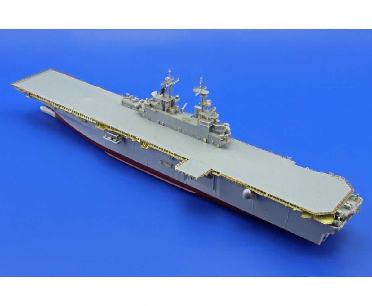 Eduard 17033 USS Wasp LHD-1 HOBBY BOSS 1/700 – imagen 7