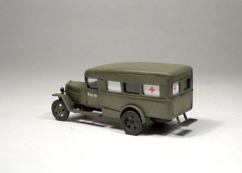 PST 72081 GAZ-55 Ambulance (m.1943) 1/72 – imagen 5
