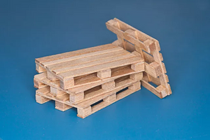 RB Model 35D30 4 x natural wood pallets self assembly kit 1/35 – imagen 2