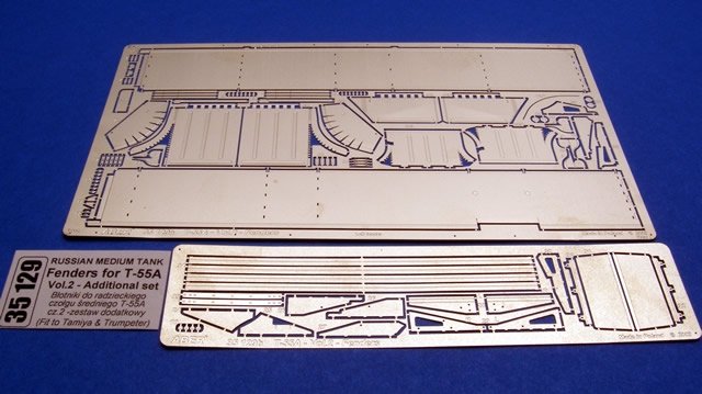 Aber 35129 Ailes pour le char moyen soviétique T-55A partie 2 ensemble supplémentaire (TAM,TRU) (1/35)