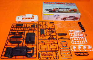 Beemax 24014 Nissan 240RS (BS110) &amp;#39;84 SAFARI RALLY VERSION 1/24 – imagen 3