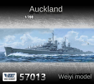Vee Hobby V57013 USS Oakland CL-95 - Standard Edition 1/700